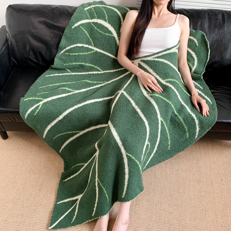 Home Textiles Europe - Creative Knitted Leaf Air Condition Blanket