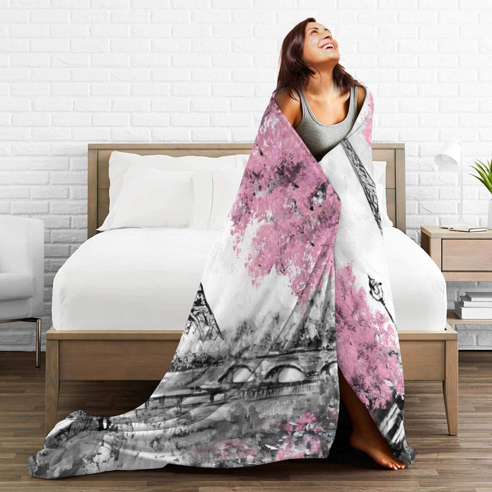 Eiffel Tower in Paris Printed  - đánh giá và giá Home Textiles Paris