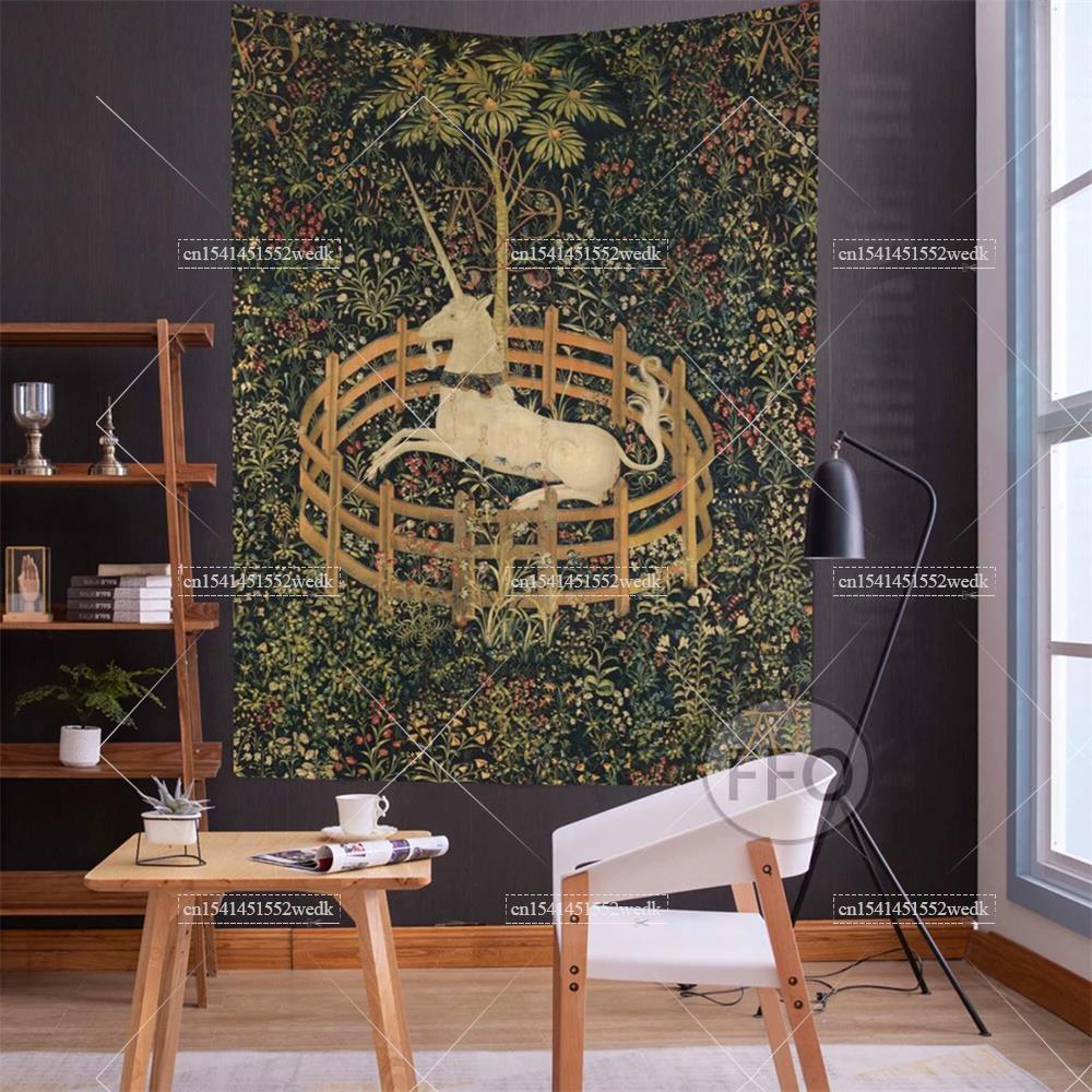 The Unicorn In Captivity Wall  - đánh giá và giá Home Textiles Towel