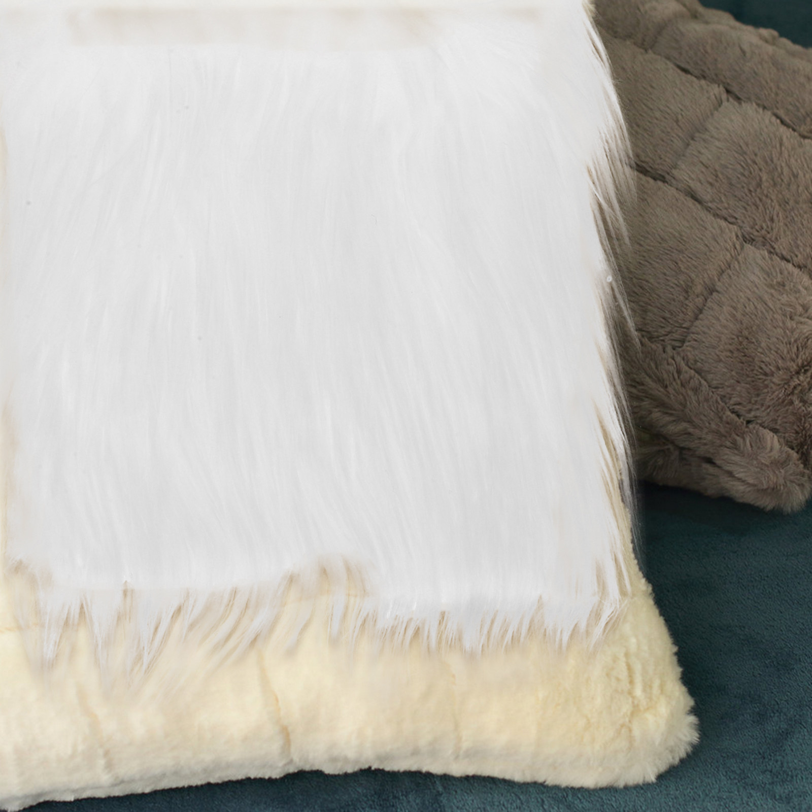 2Pcs Square Long Hair Faux Fab - đánh giá và giá Home Textiles Fabric